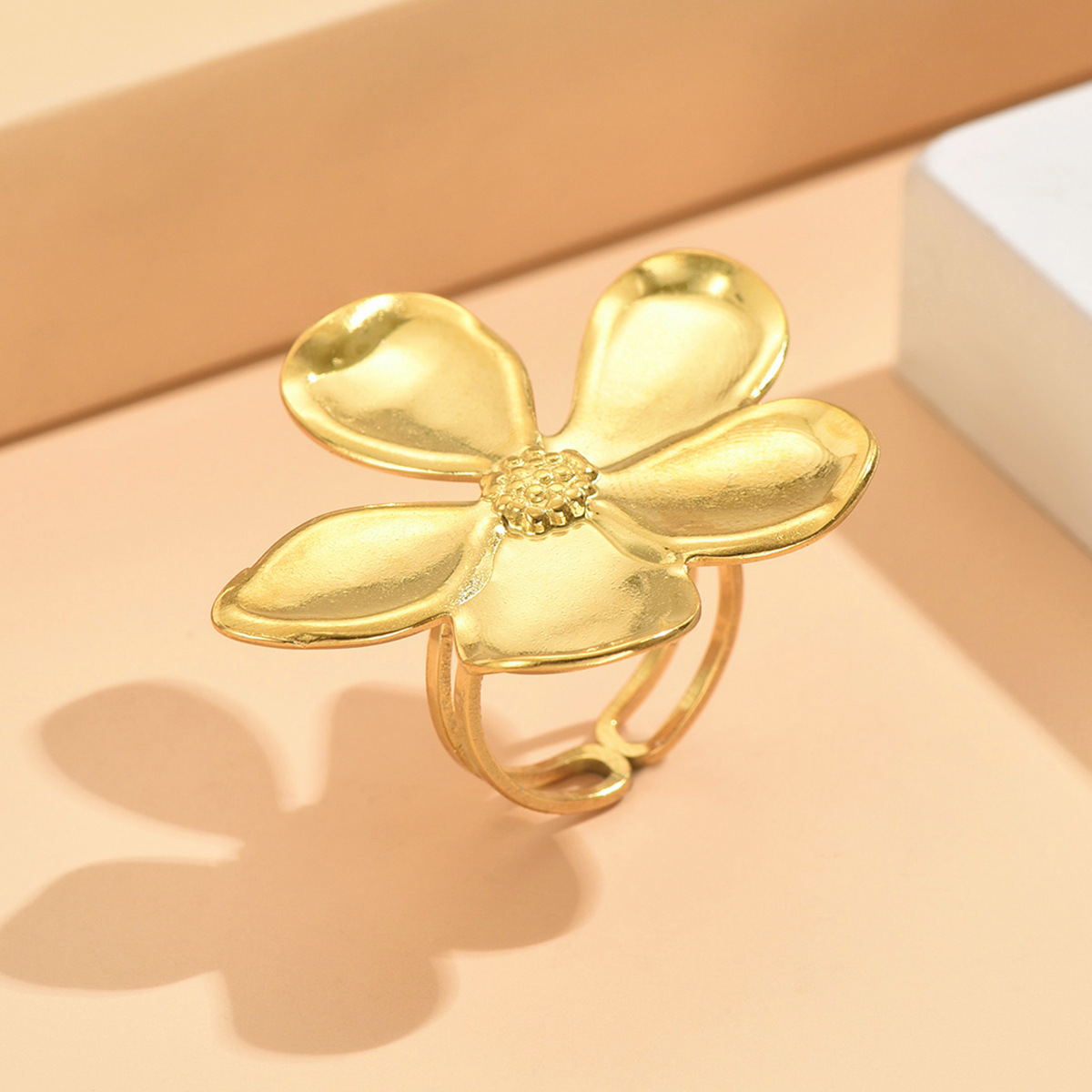 8:J03279 gold