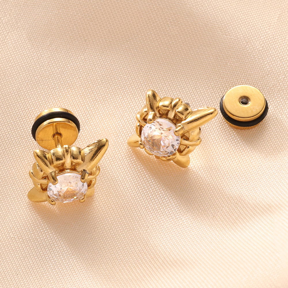 5:Golden white zircon