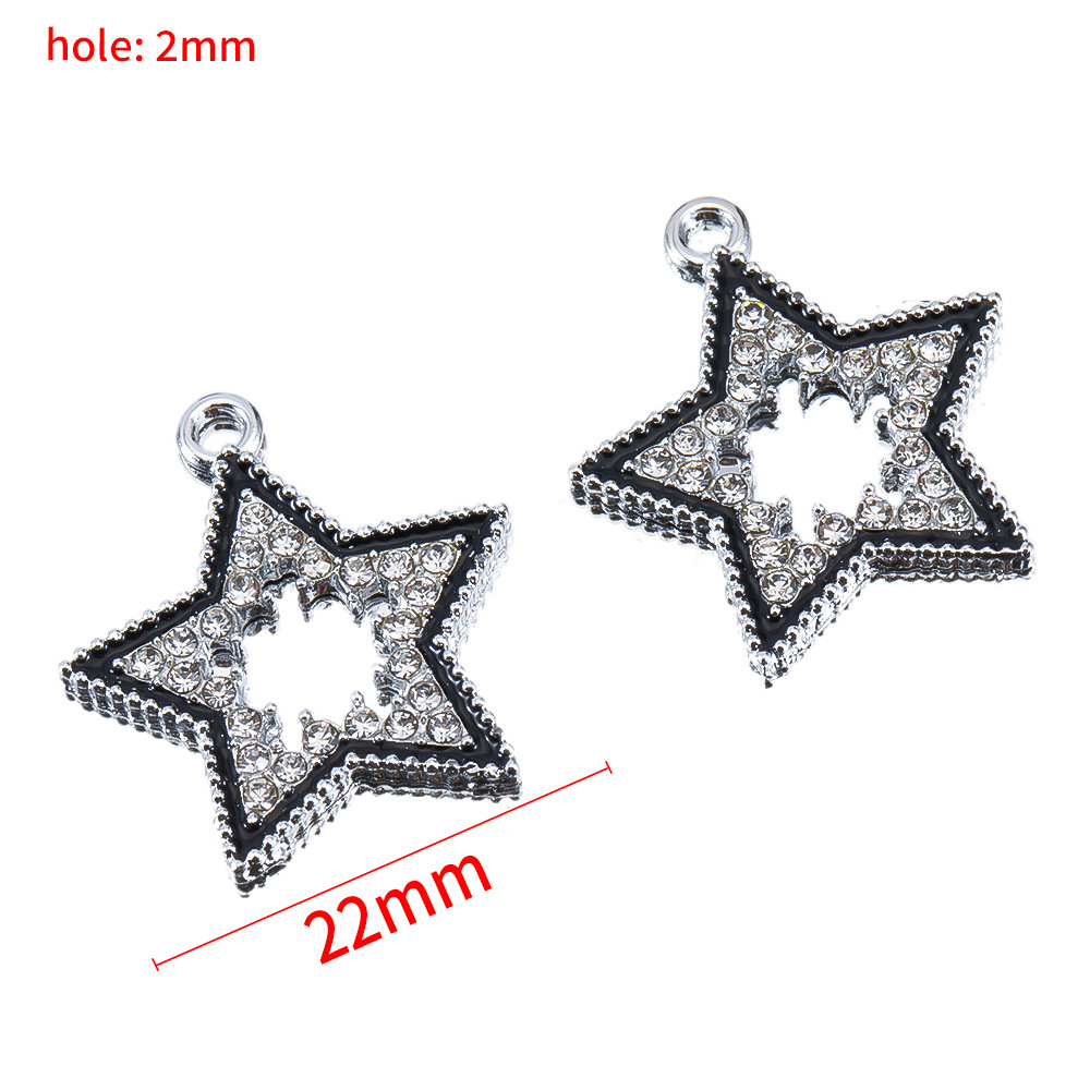 Black edge star pendant-white k