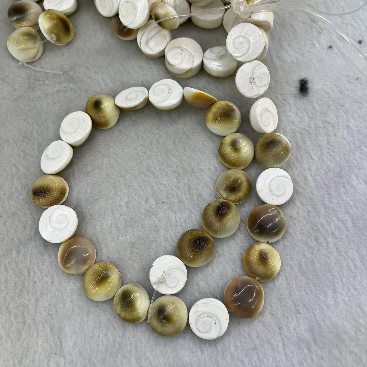 1:Round 15mm/ about 26 pieces