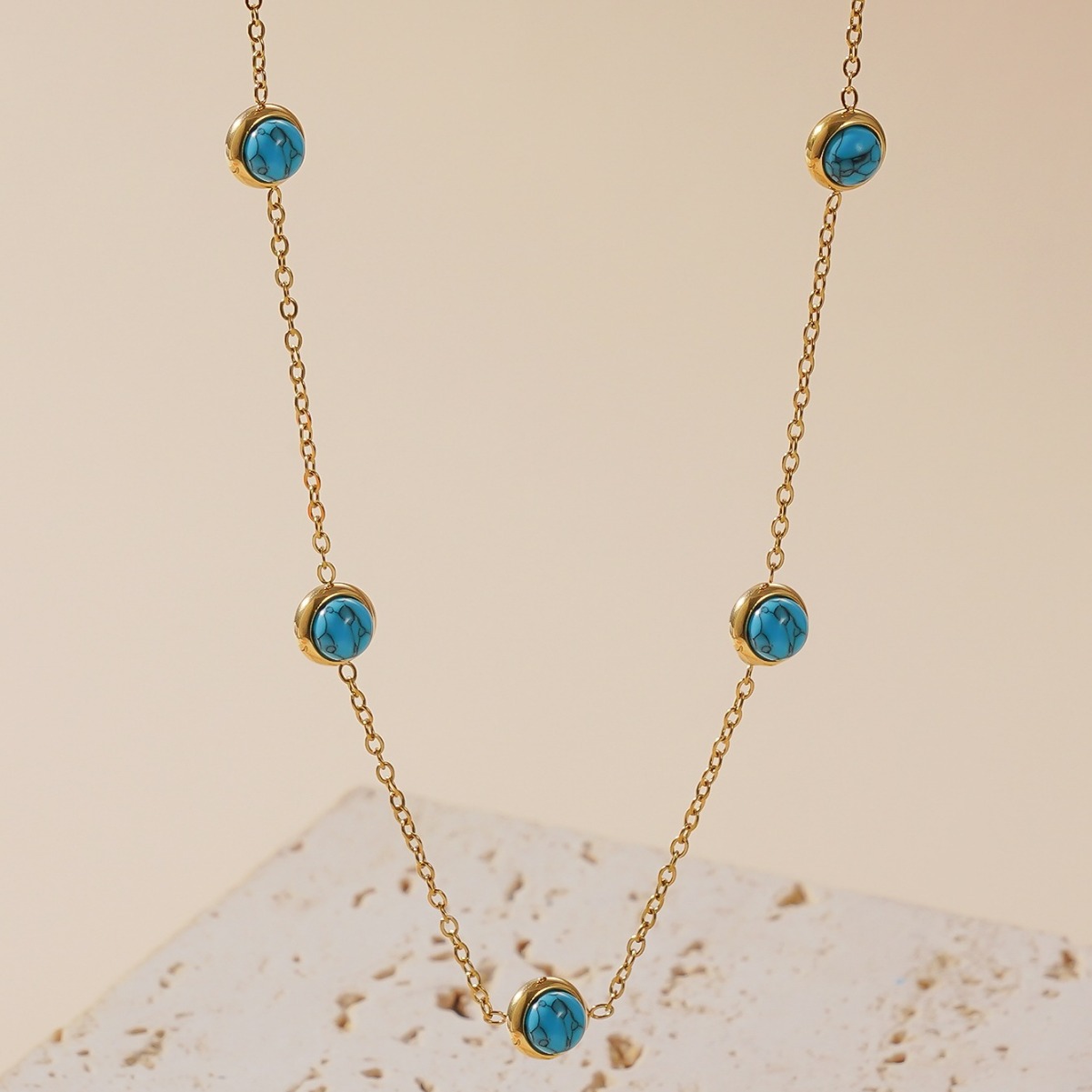 1:X655 blue turquoise necklace