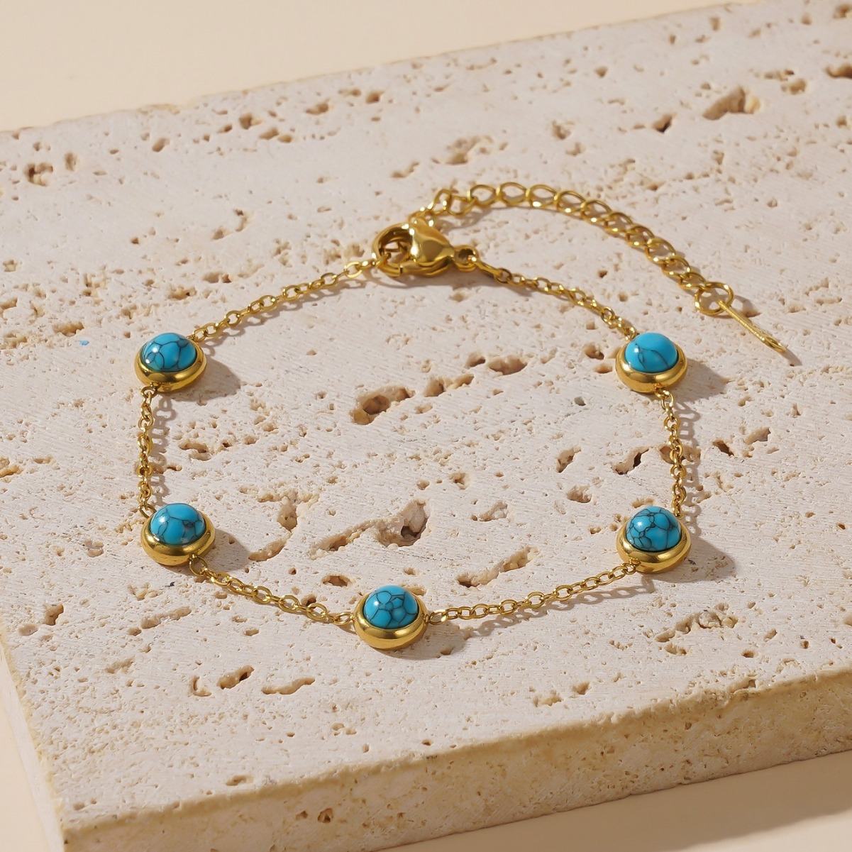 2:S552 Blue Turquoise Bracelet
