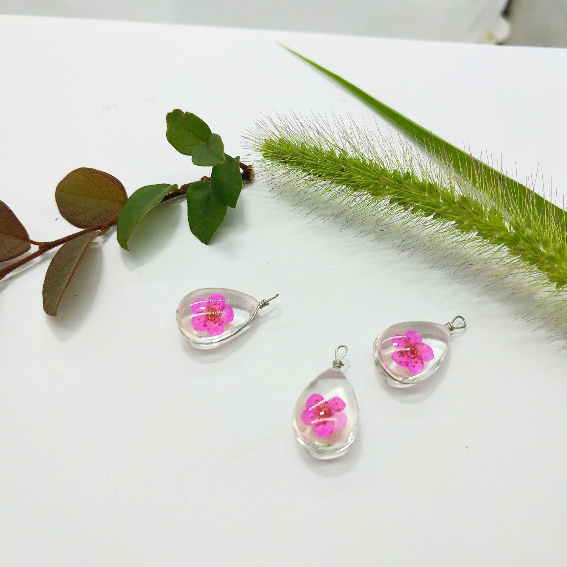 10:Cherry blossom Rose Red