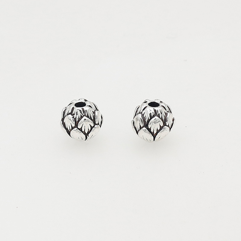 3 Ancient silver 10x9mm hole 2.5mm