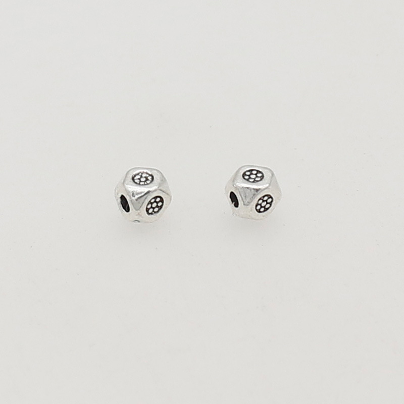 14 ancient silver 3.5mm hole 1mm
