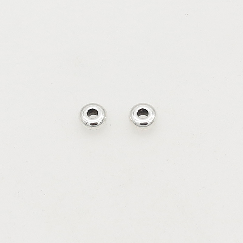 25:13 ancient silver 4.5x2mm hole 1.5mm