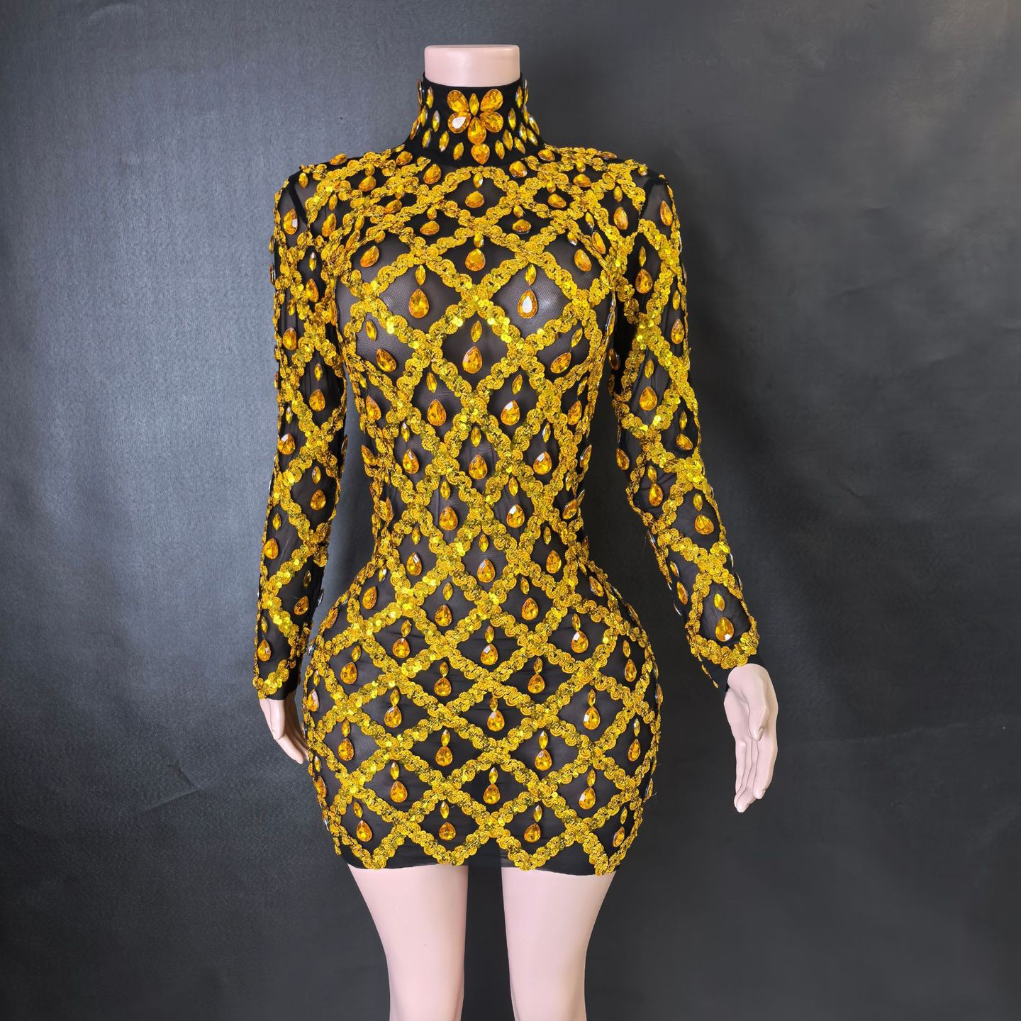 Long sleeve Black gold short