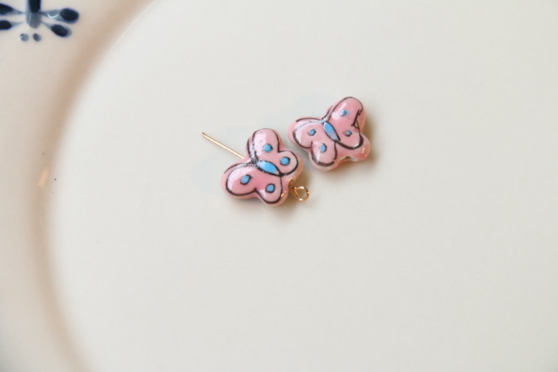 3:87# pink butterfly