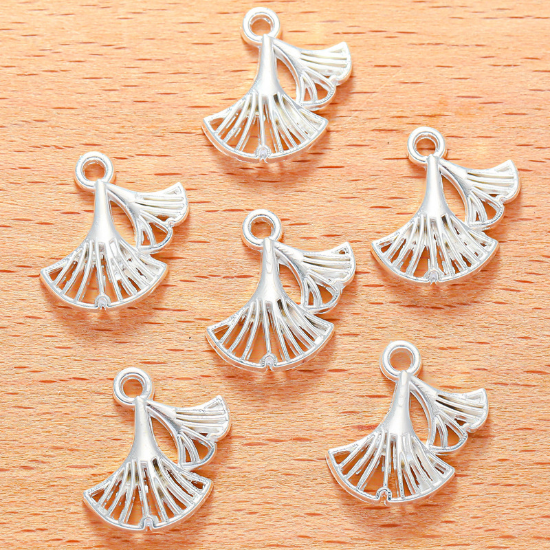 4 couleur argent clair