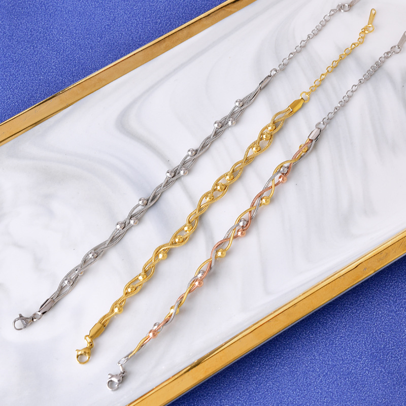 Three-color bracelet