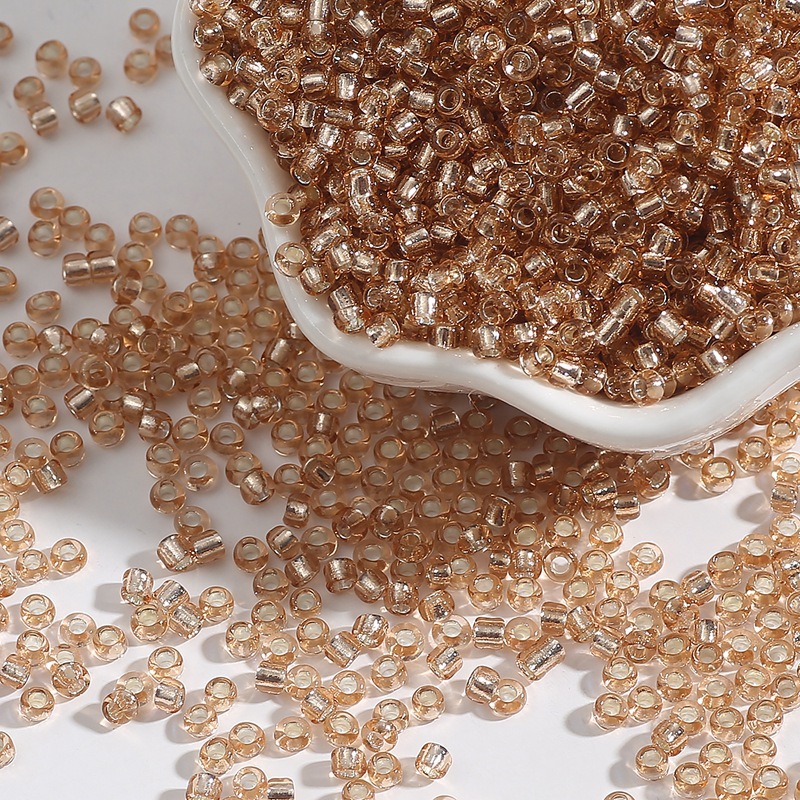 Champagne 2mm aperture 0.6mm/about 1000 pieces