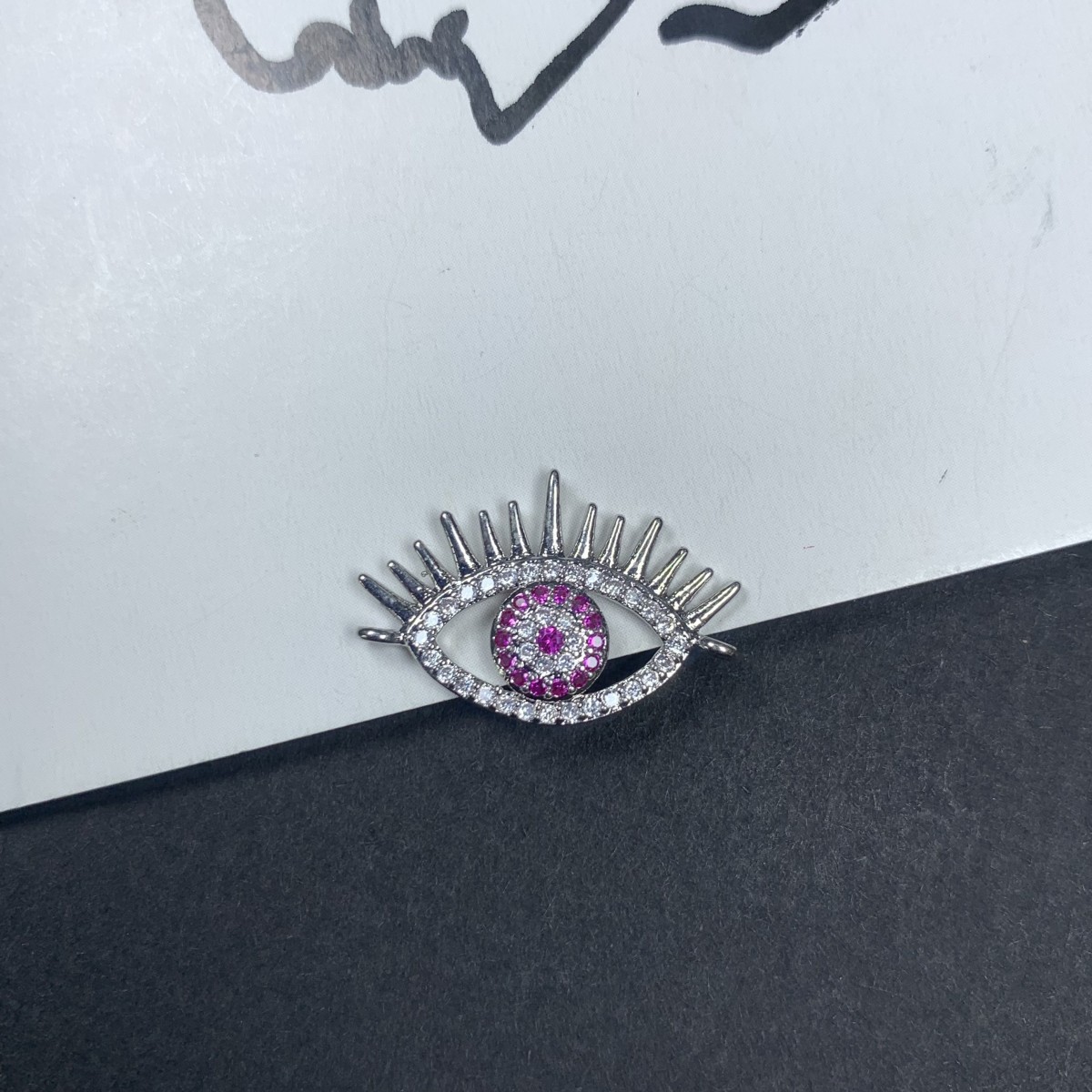 4:PN014-2- Red Zircon