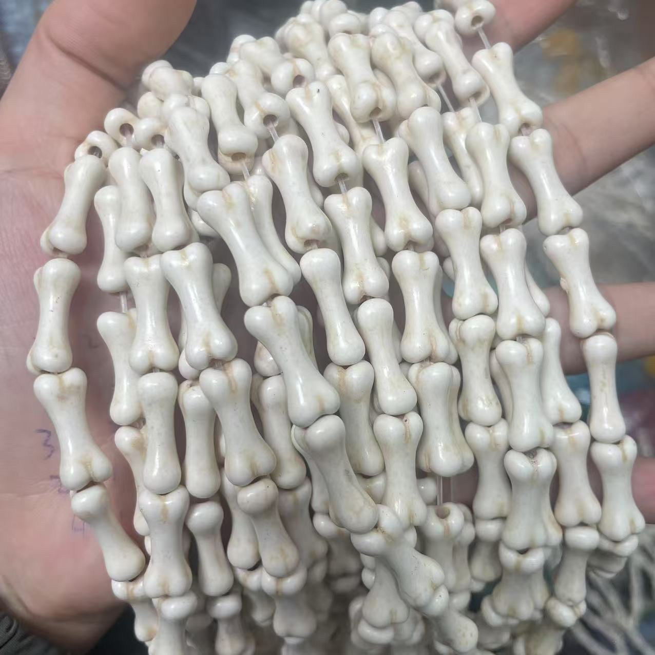 2:Bone 8*19mm/20 PCs