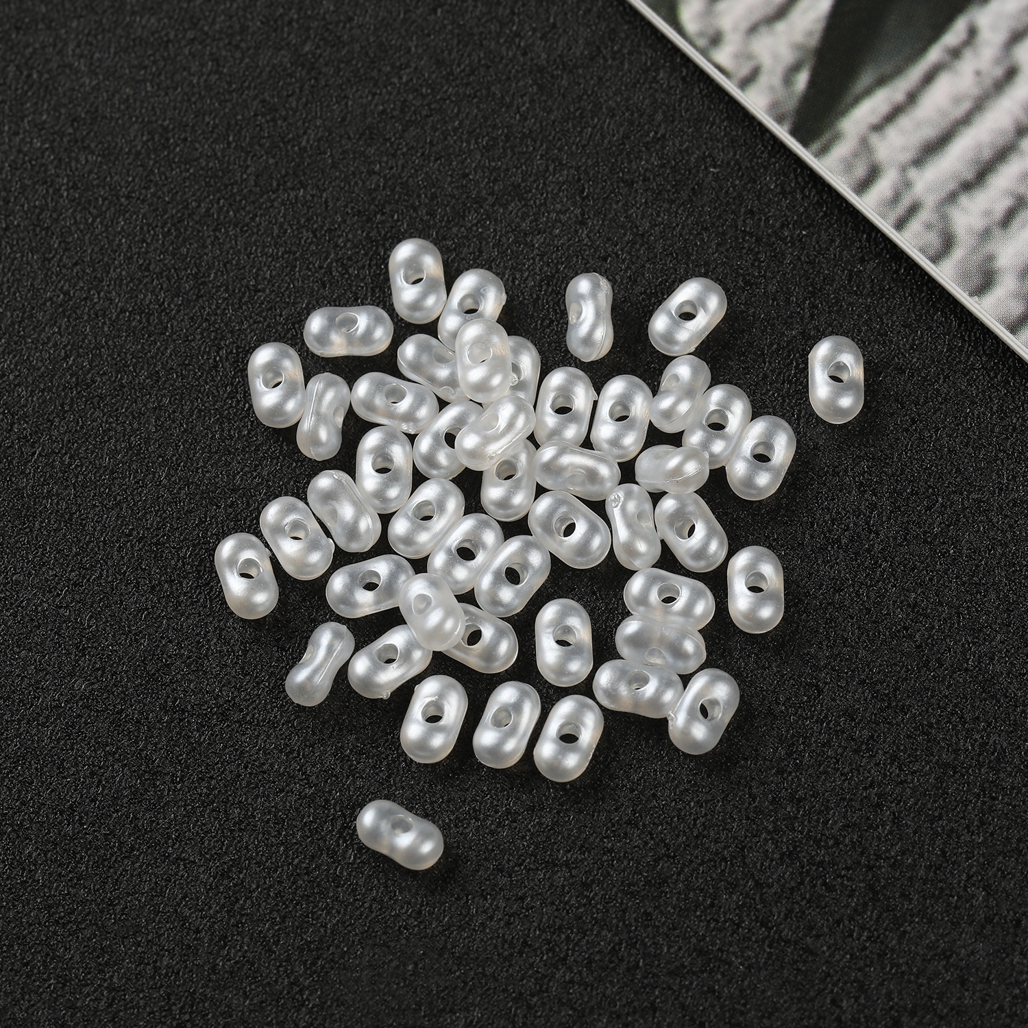 White transparent 10g/pack about 190-200 pieces