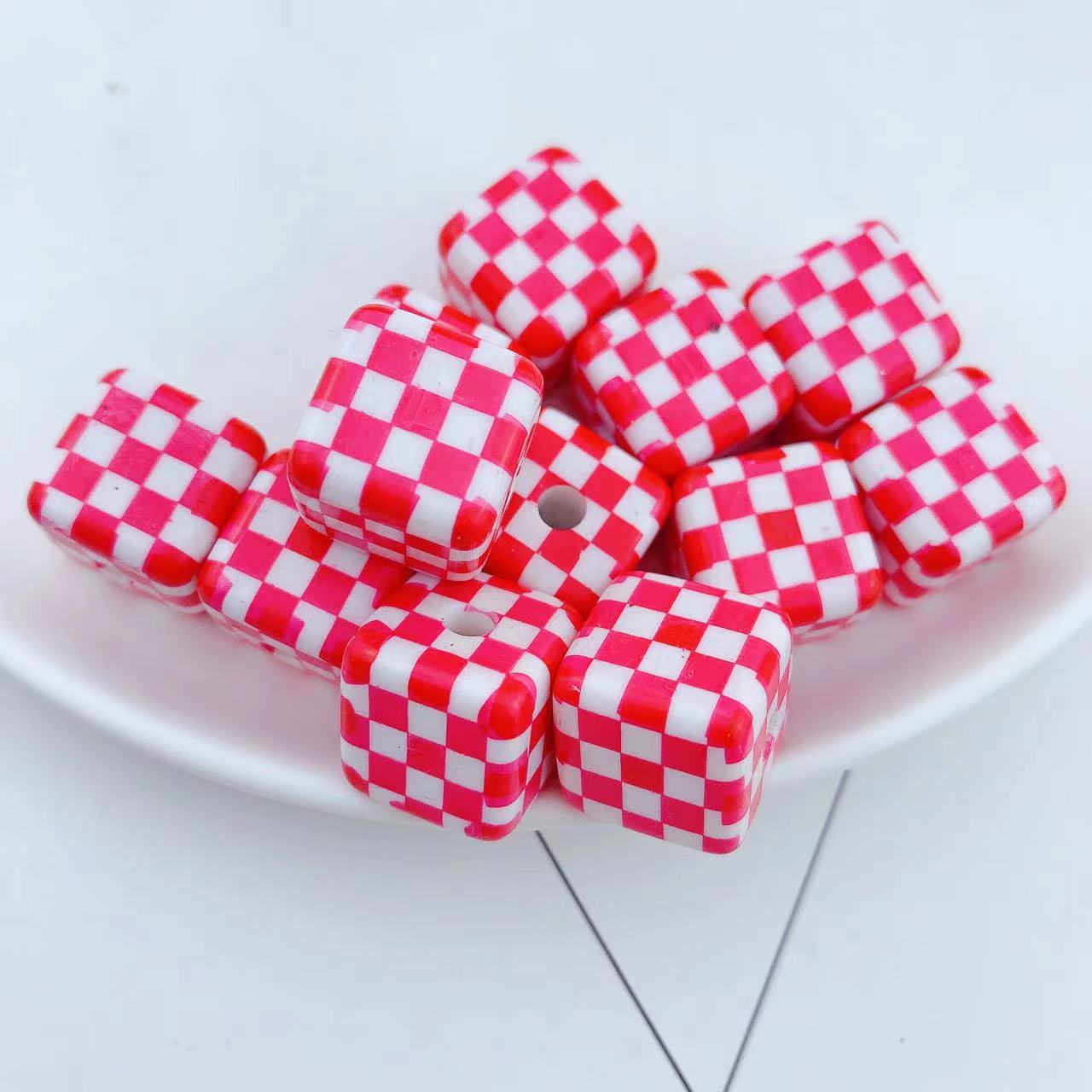 2:RED CHECK
