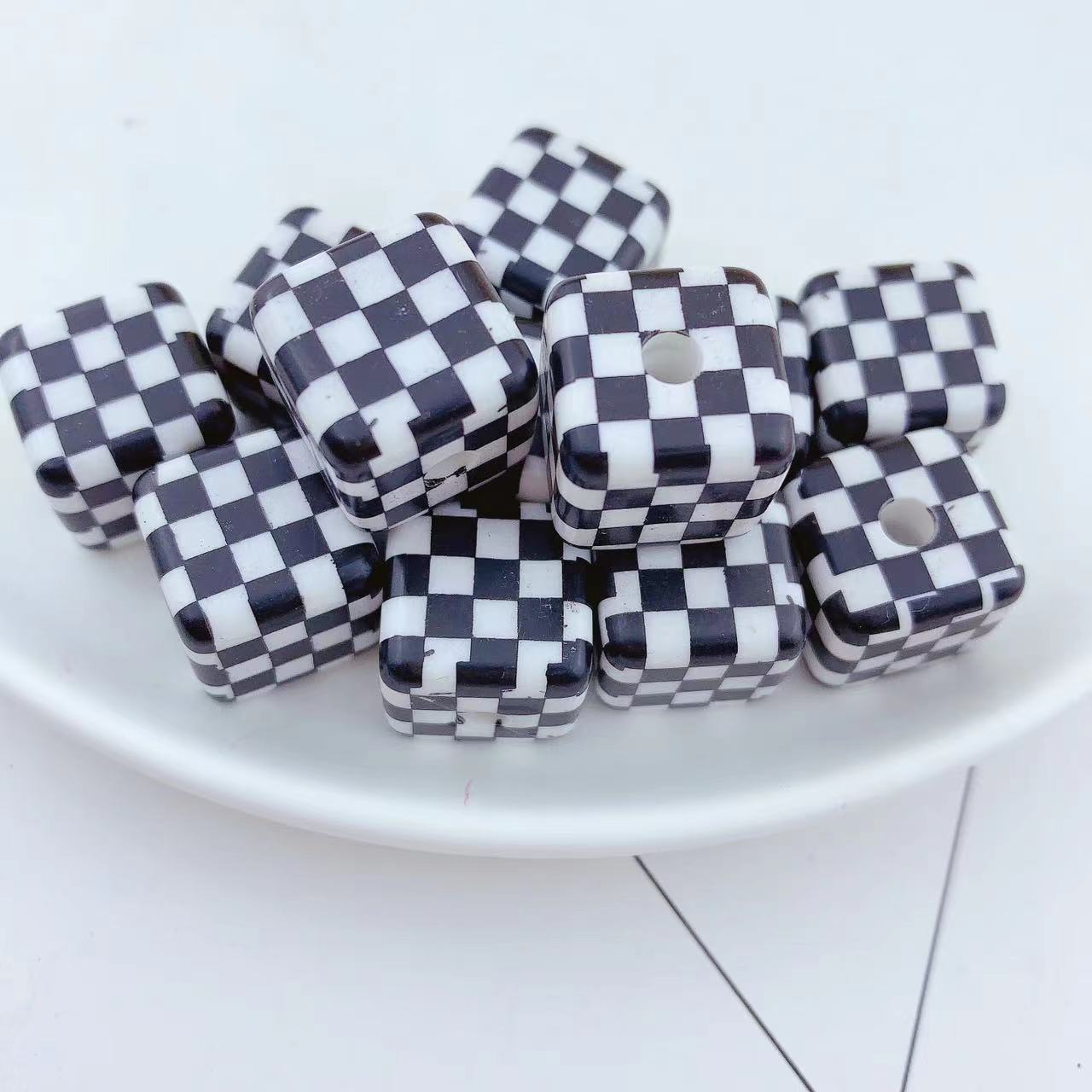 3:Black Plaid