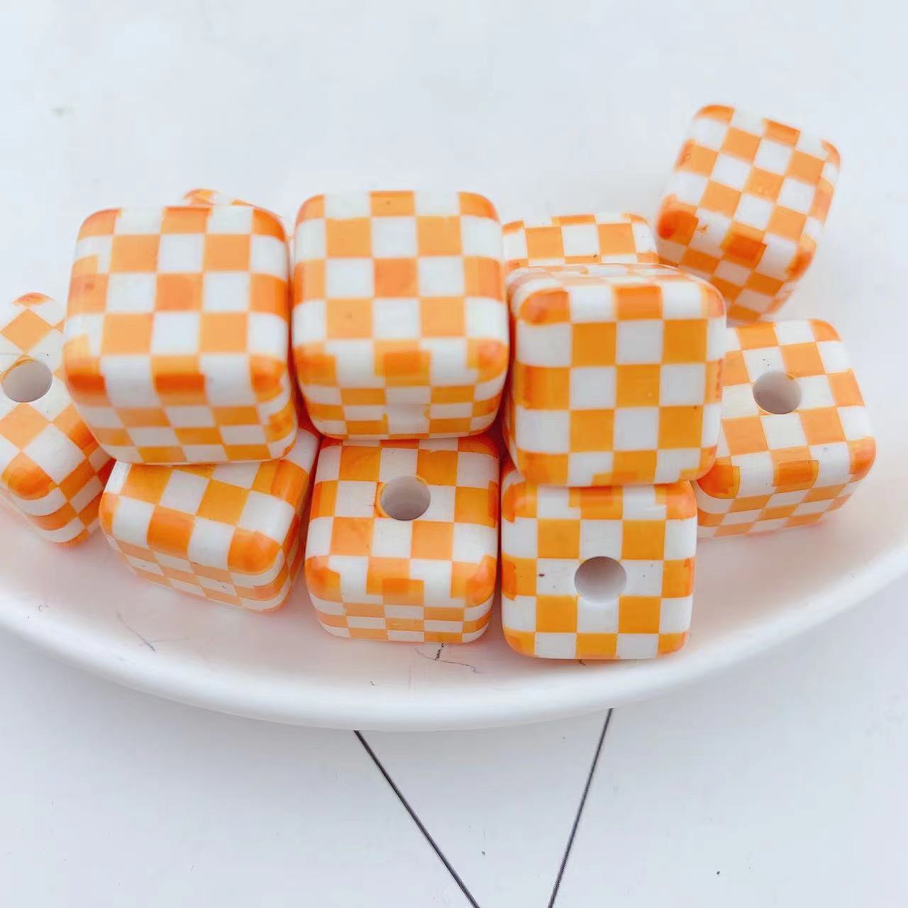 6:ORANGE CHECK
