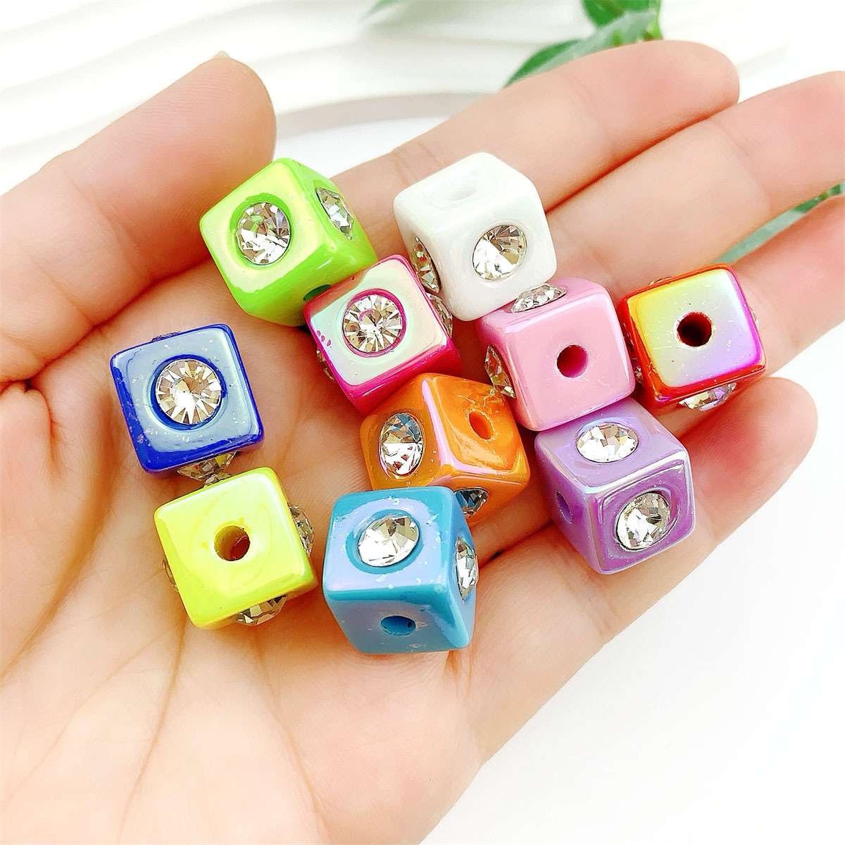 1:Solid color mixing