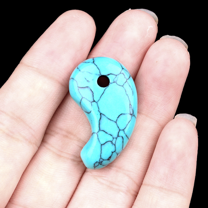 Blue turquoise (synthetic)