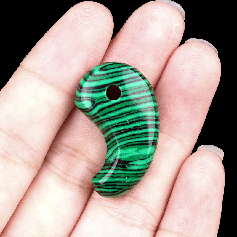 16:Malachite (synthetic)