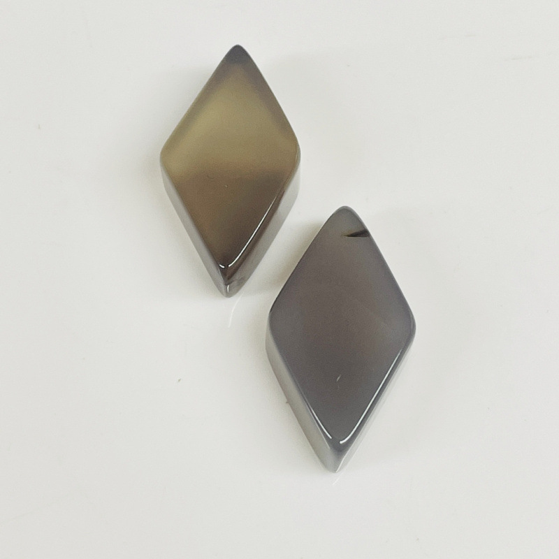 4:Gray agate [20*11*6mm]