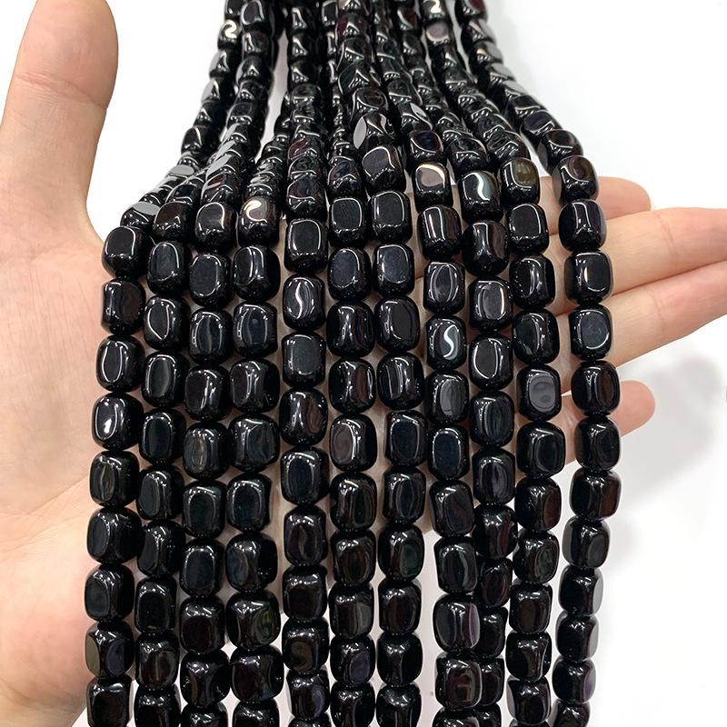 The irregular rectangular column is black