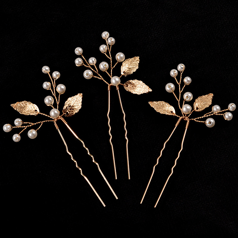 Golden (3 hairpins)