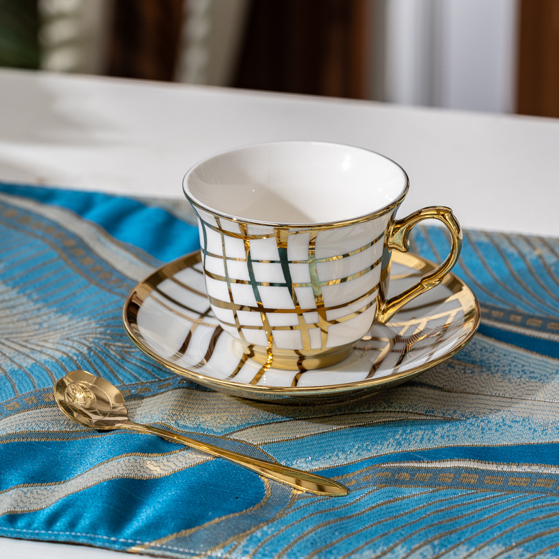 The Simple Path: 1 cup, 1 plate, and 1 golden spoon