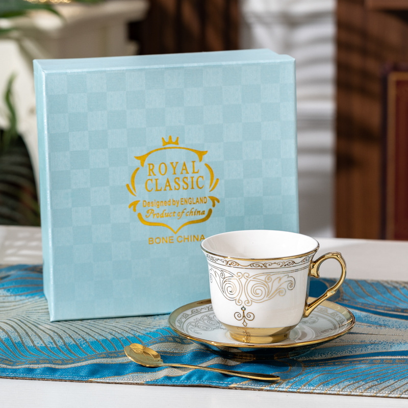 Golden Crown 1 cup 1 Plate Golden Spoon [Gift Box Set]