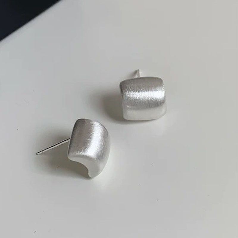 Matte silver