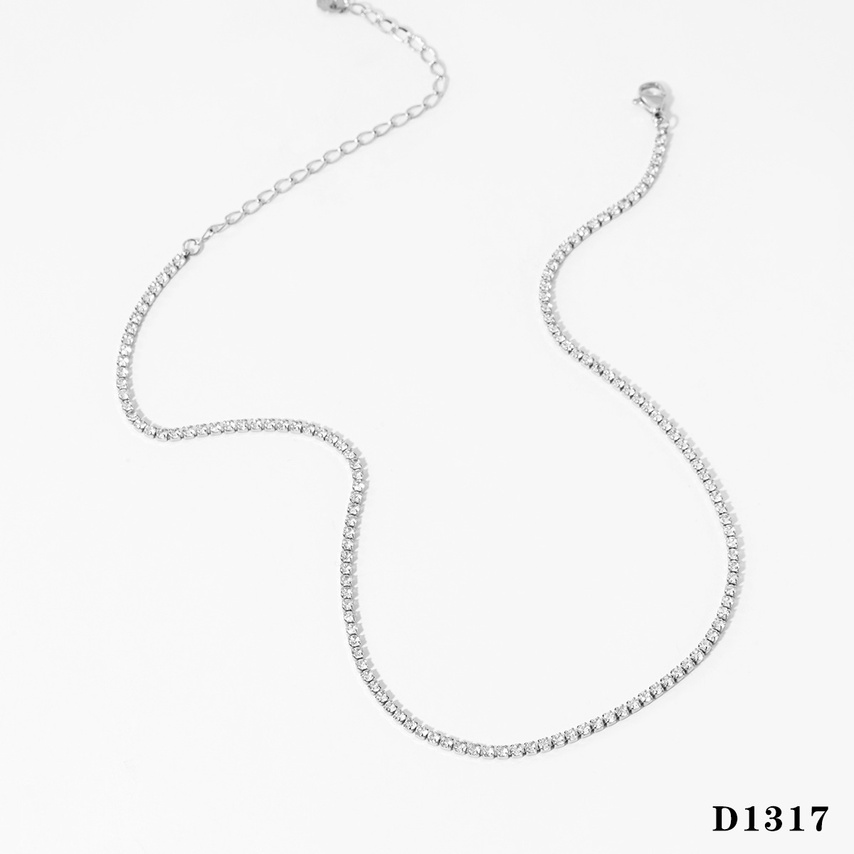 2:Silver necklace (d1317)