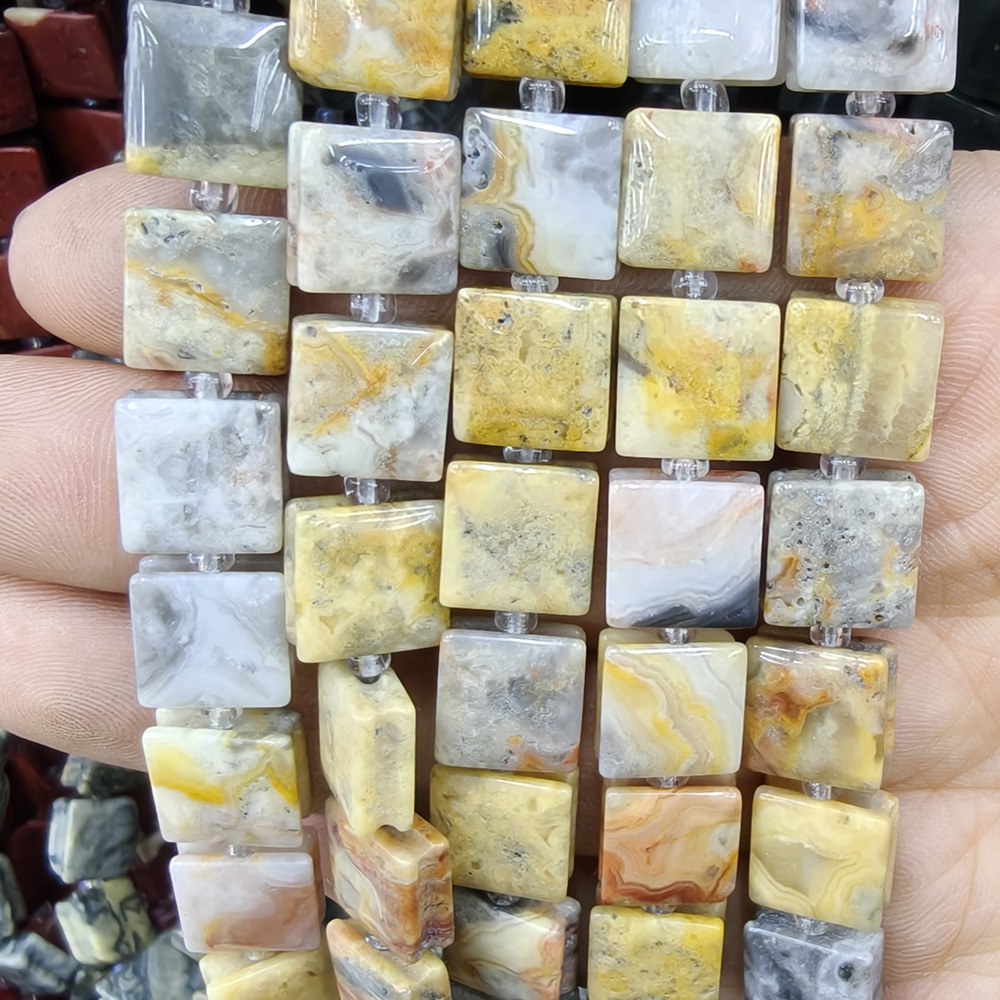 8 fou Agate