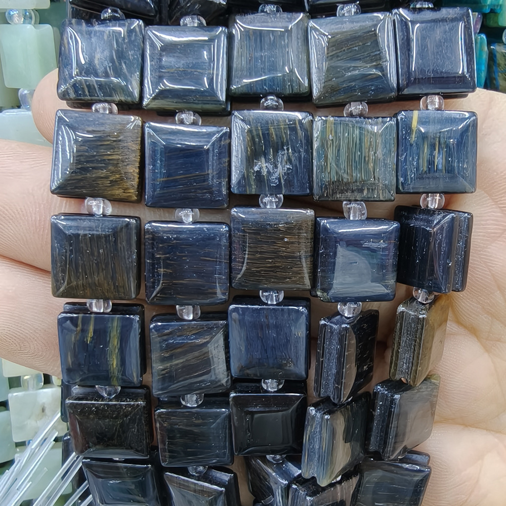 31:Black tiger's eye stone