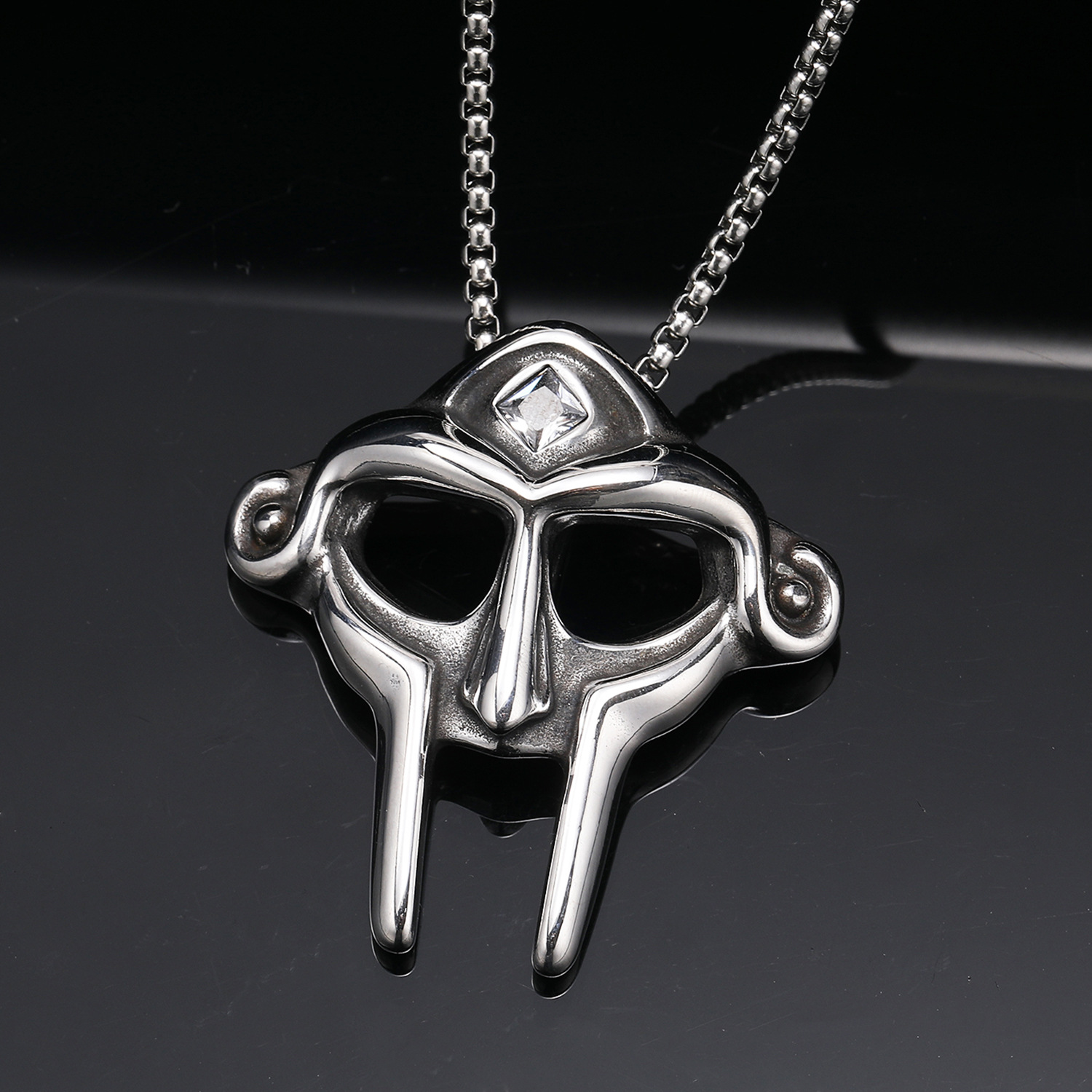 3:Steel white diamond pendant, without chain