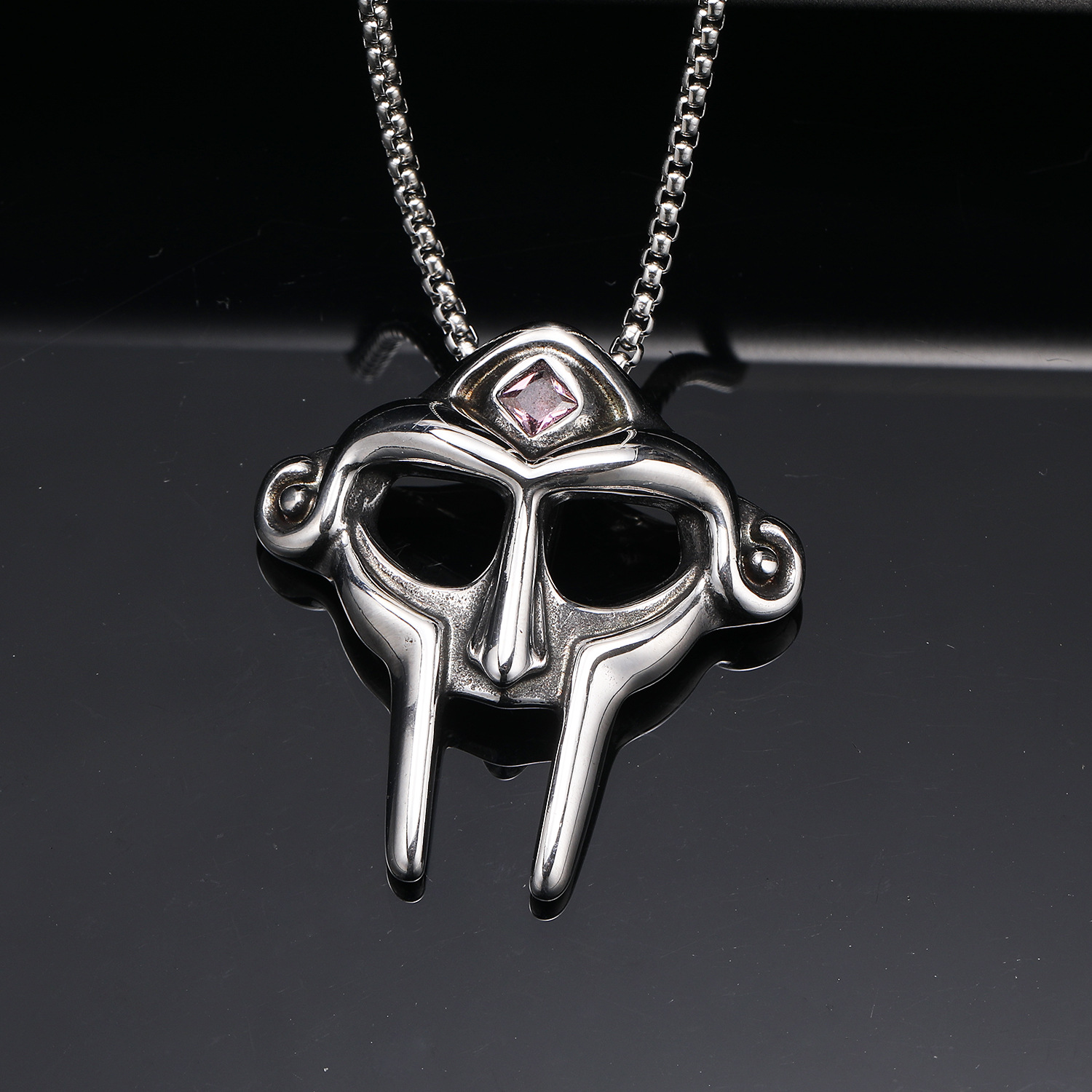 7:Steel pink diamond pendant, without chain