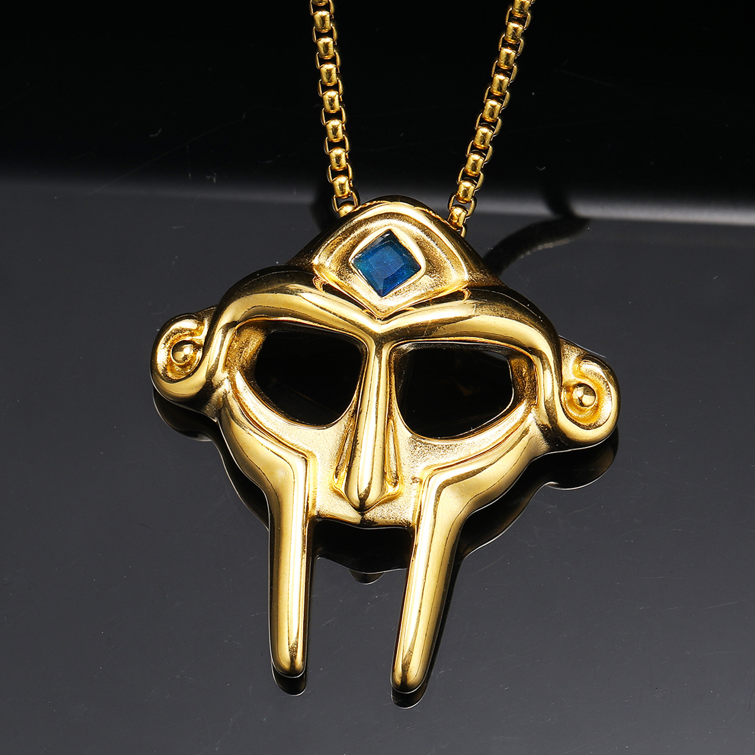 12:Golden Blue diamond pendant, without chain