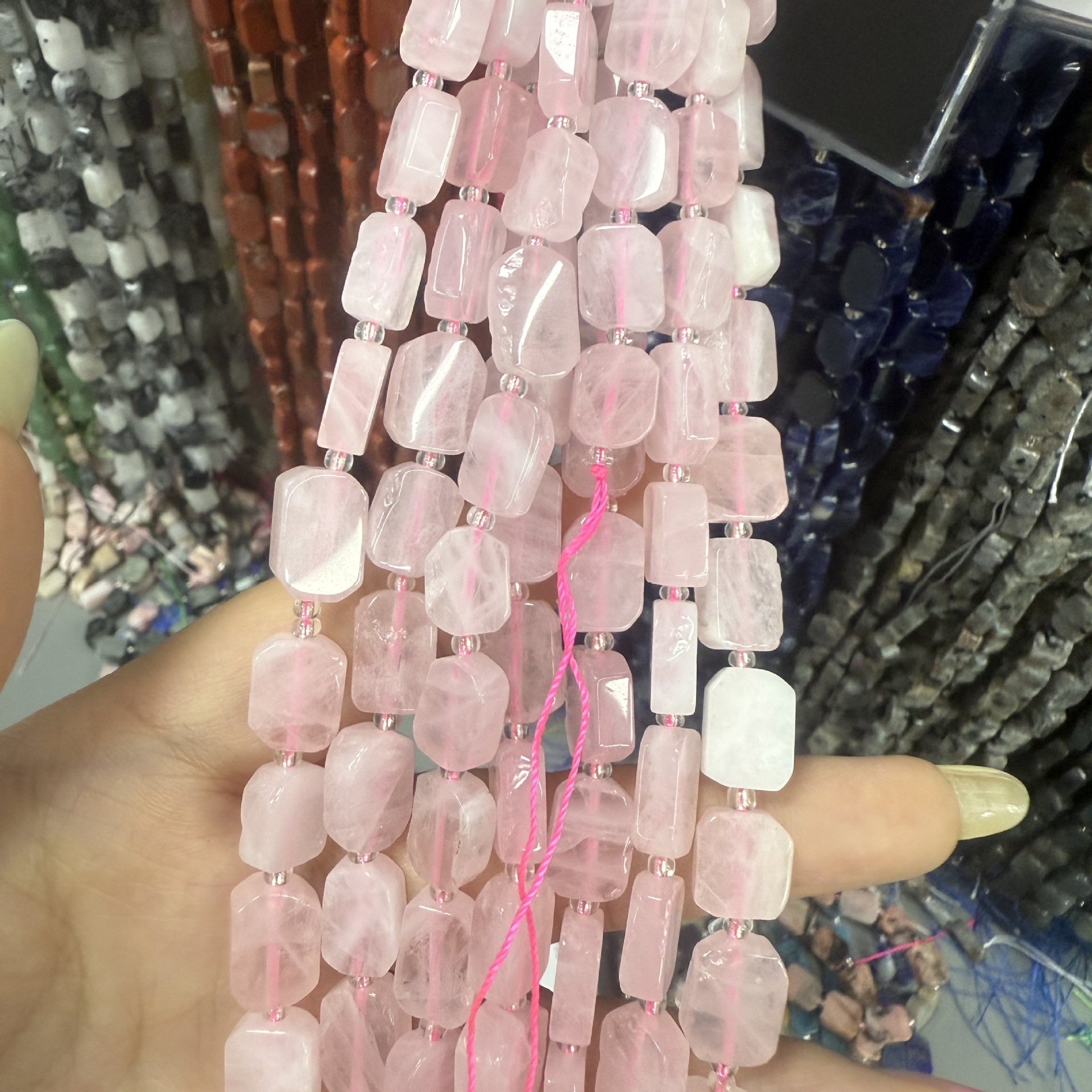 13 Quartz Rose