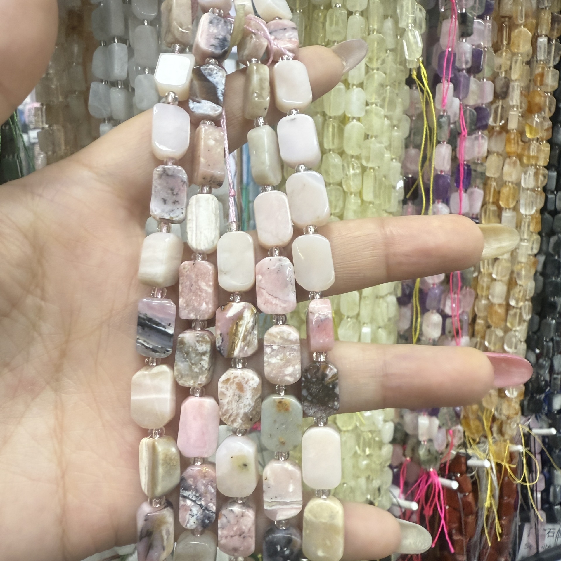 4:Pink Opal