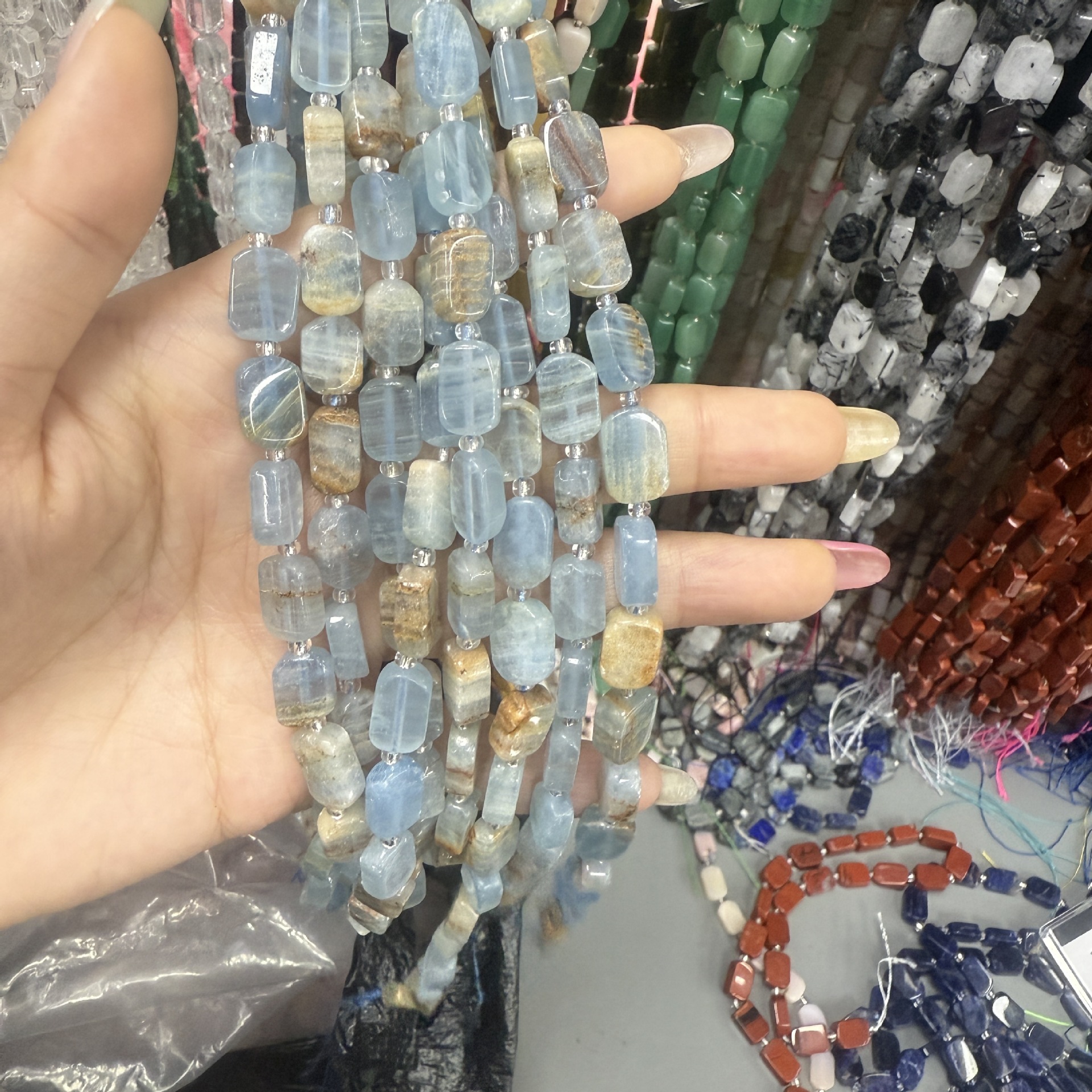 14:Blue calcite