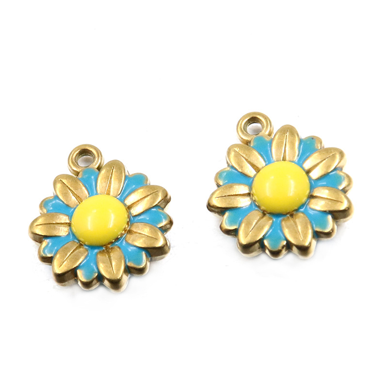 6:No. 3 Blue double-sided flower 15X18mm