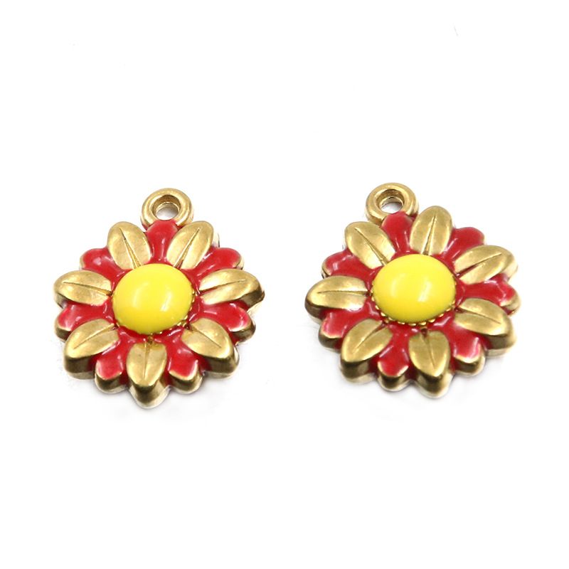 8:No. 3 Red  double-sided flower 15X18mm