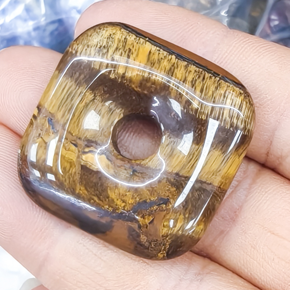 tiger eye