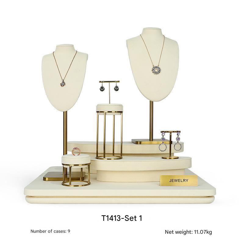 27:T1413-Set One [50x 45]]