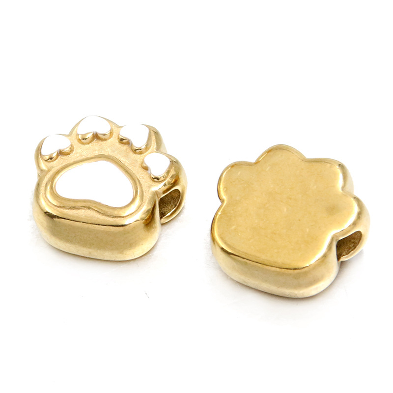 5:No. 4 White cat paw bead 7X15X14mm