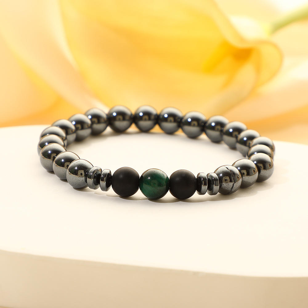 5:Black gallstone + green tiger eye bracelet