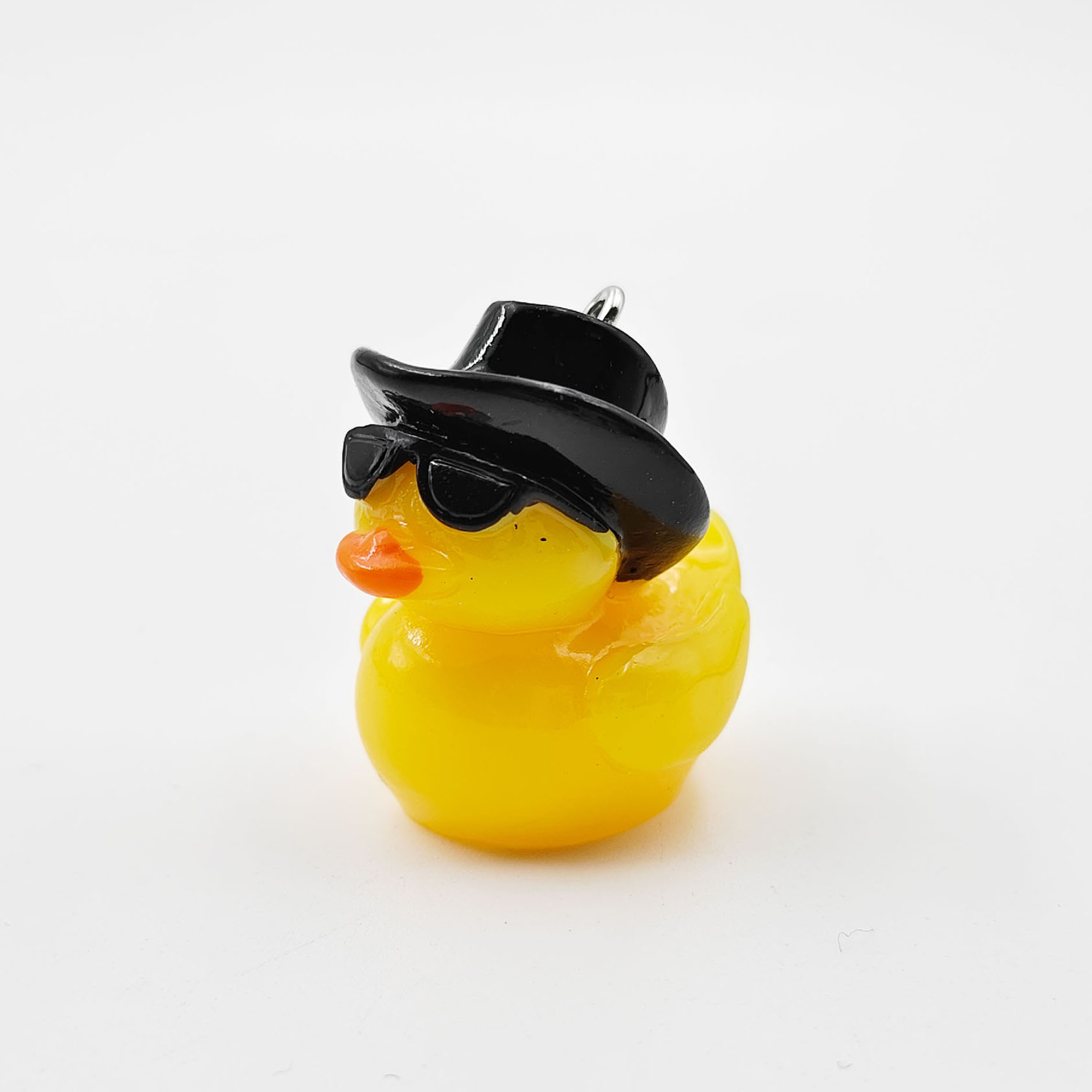 Black hat duck