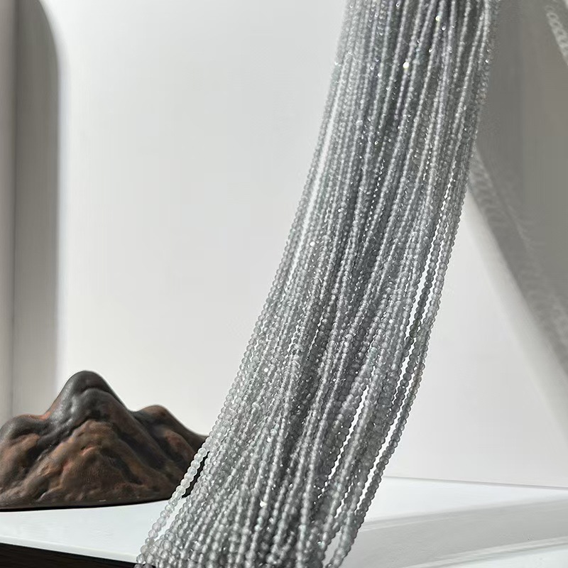 Gray cat eye 4mm about 80~90 pieces