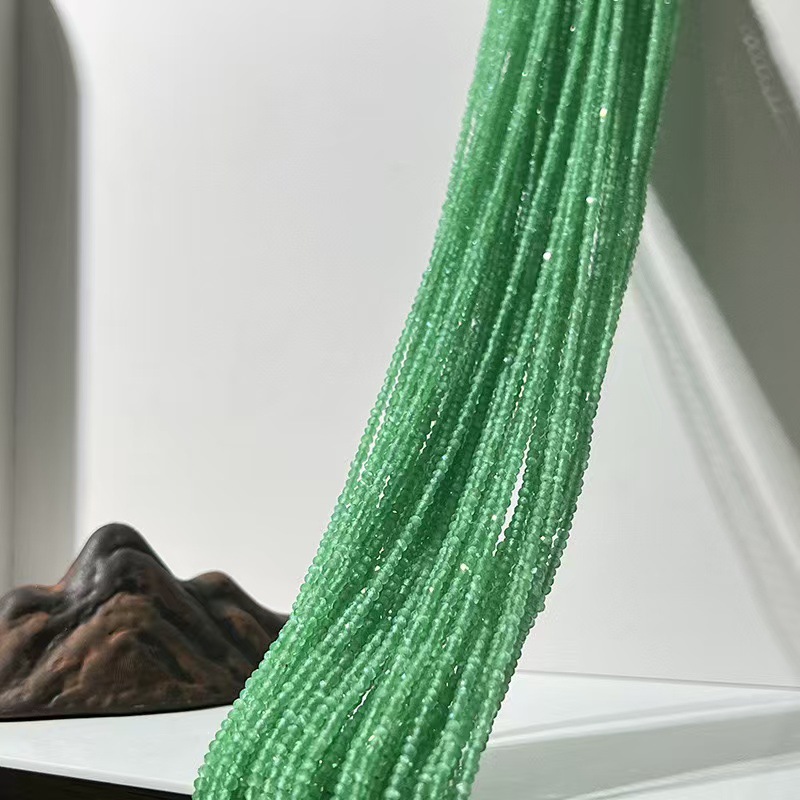 Emerald green cat eye 6mm about 55~60 pieces