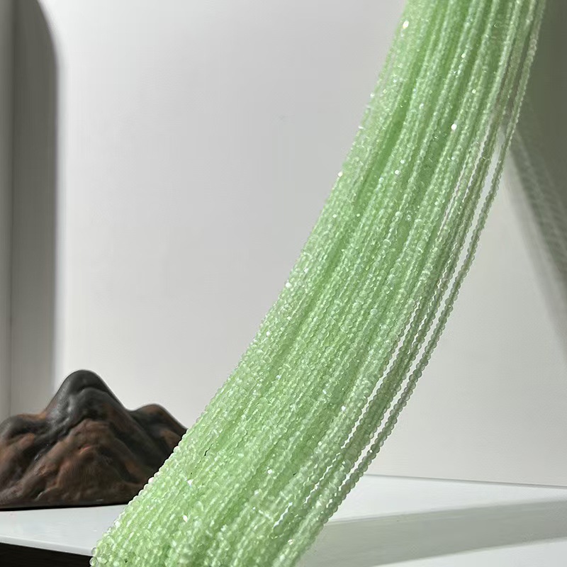 Fluorescent cat eye 2.5mm about 145~150 pieces