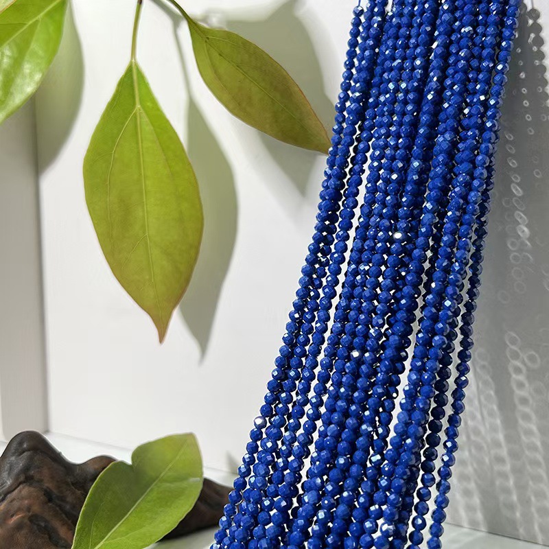 9:Light sapphire blue